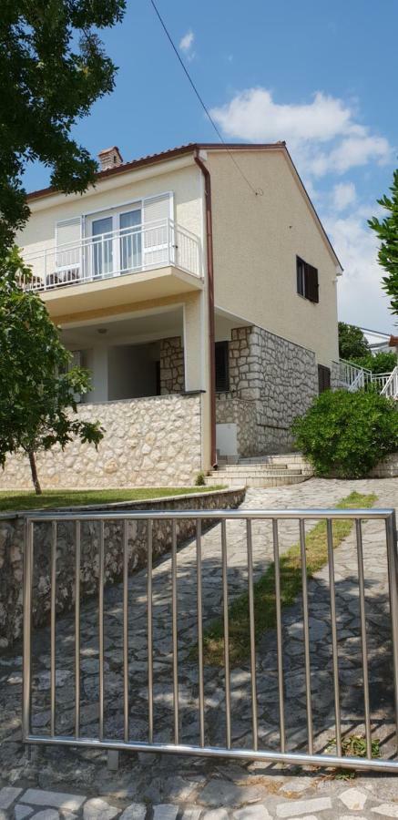 Apartment Bella Mare Novi Vinodolski Exterior foto
